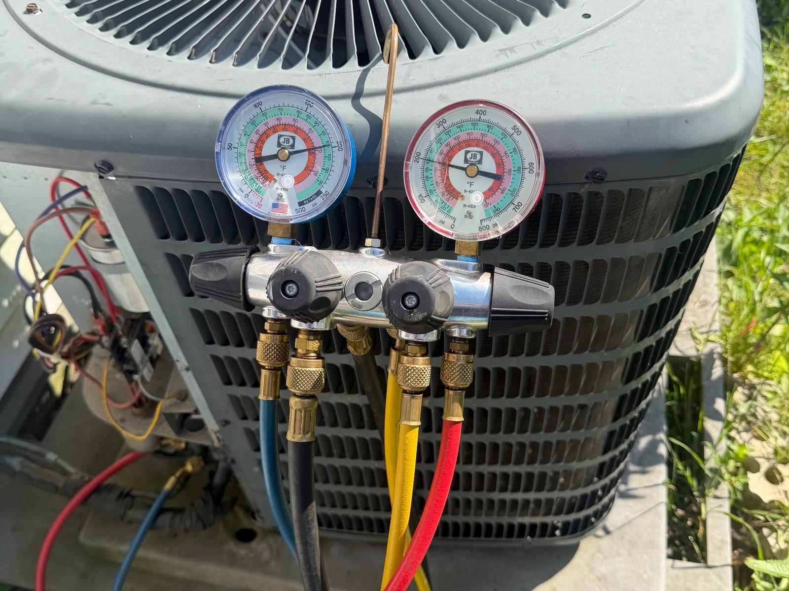 Refrigerant gauge work